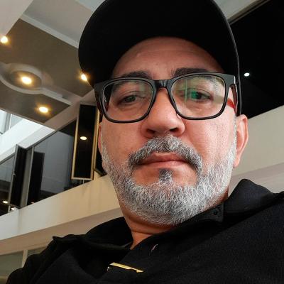 Roberto Jaramillo, Gerente Inversiones Jaramillo - +Pollo